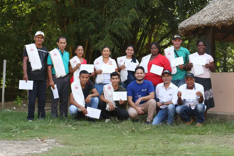 Participantes graduados del programa